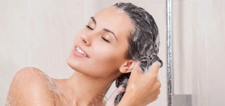 ¿Se puede lavar el pelo con jabón neutro?